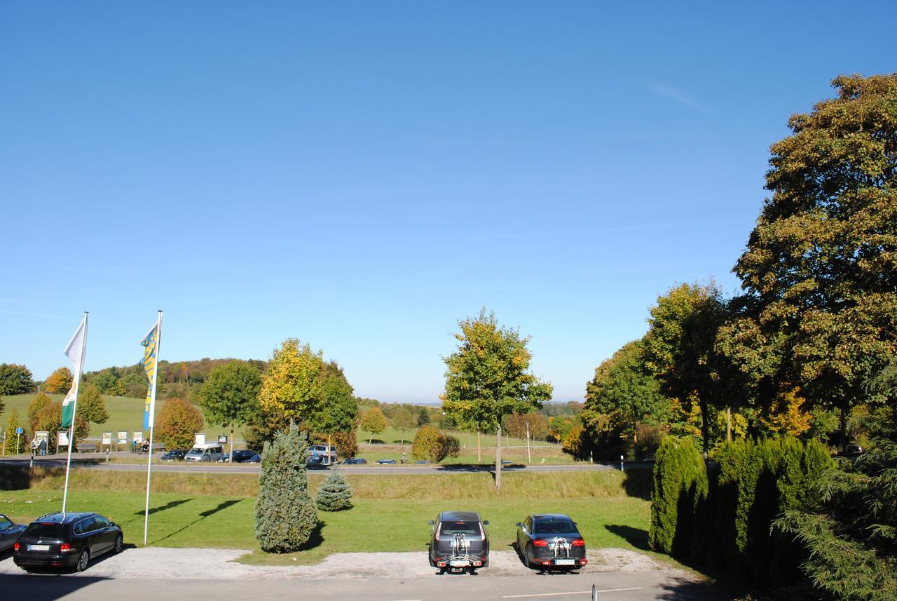 Landgasthof Gruss Brilon Bagian luar foto