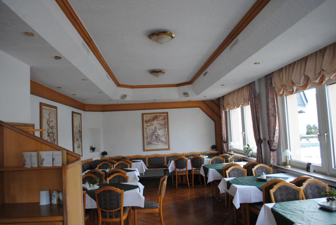Landgasthof Gruss Brilon Bagian luar foto